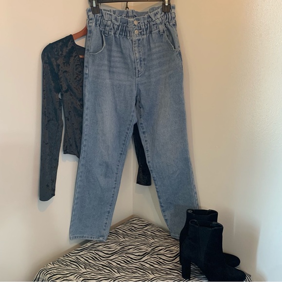 Pacsun High Rise Paperbag Mom Jeans - Picture 5 of 13